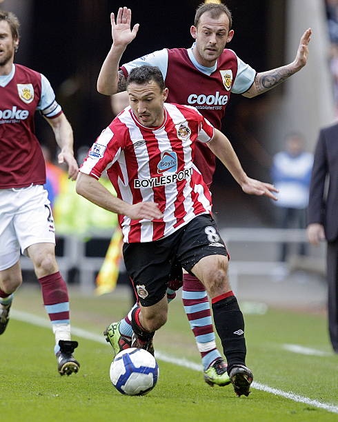 更是团队精 更是团队精